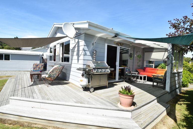 Photo of property in 21 Omahau Crescent, Twizel, 7901