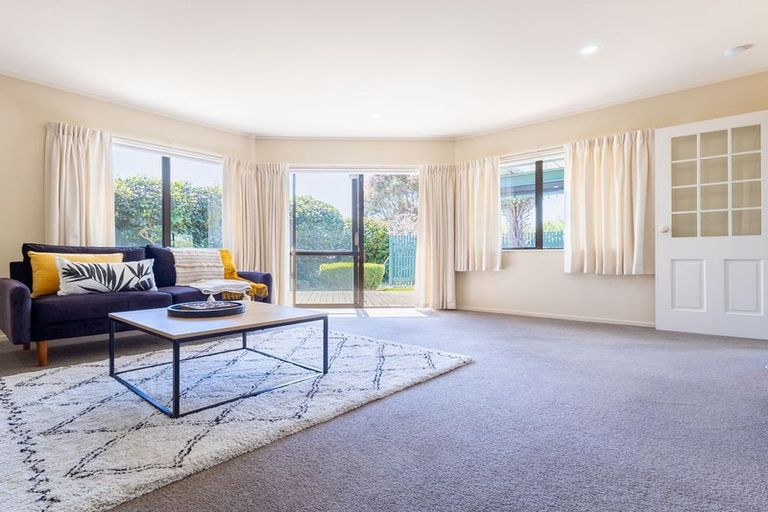 Photo of property in 86 Parata Street, Waikanae, 5036