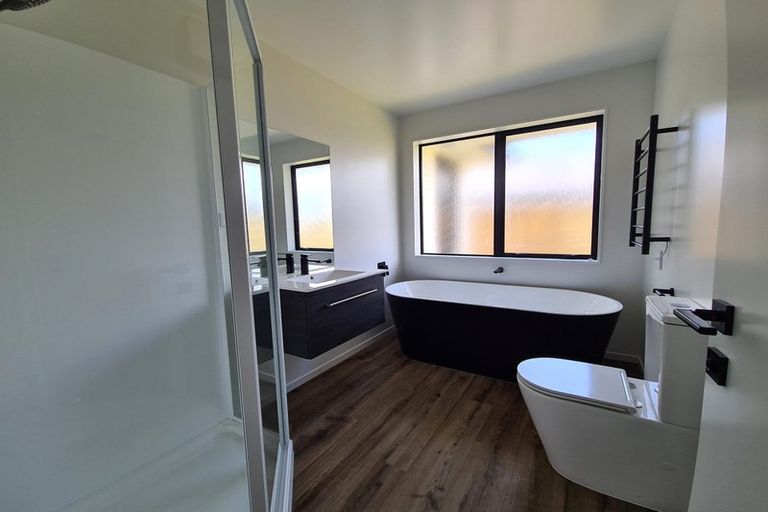 Photo of property in 64 Broadway Parade, Rolleston, 7615