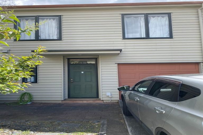 Photo of property in Tuscany Towers, 90/1 Ambrico Place, New Lynn, Auckland, 0600