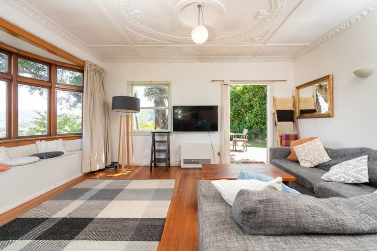 Photo of property in 58 Pembroke Road, Northland, Wellington, 6012