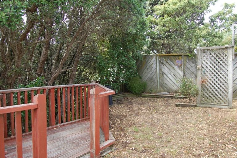 Photo of property in 2a Bay Lair Grove, Island Bay, Wellington, 6023