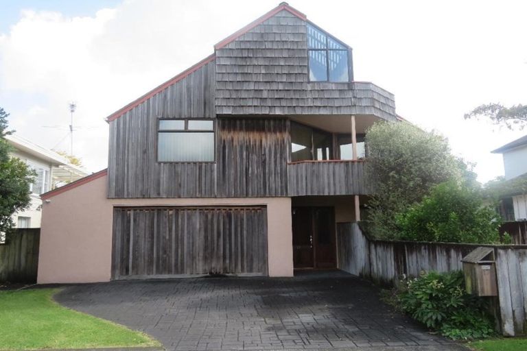 Photo of property in 17 Hostel Access Road, Eastern Beach, Auckland, 2012