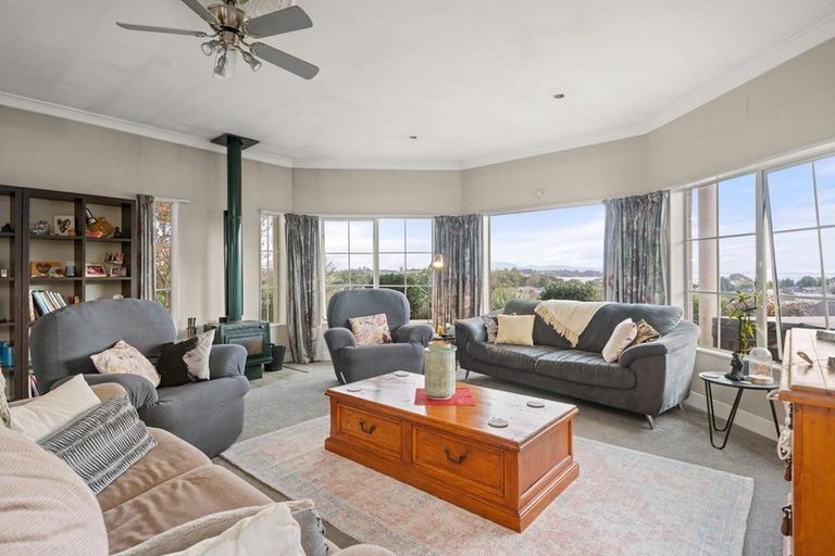 Photo of property in 193 Omokoroa Road, Omokoroa, 3114