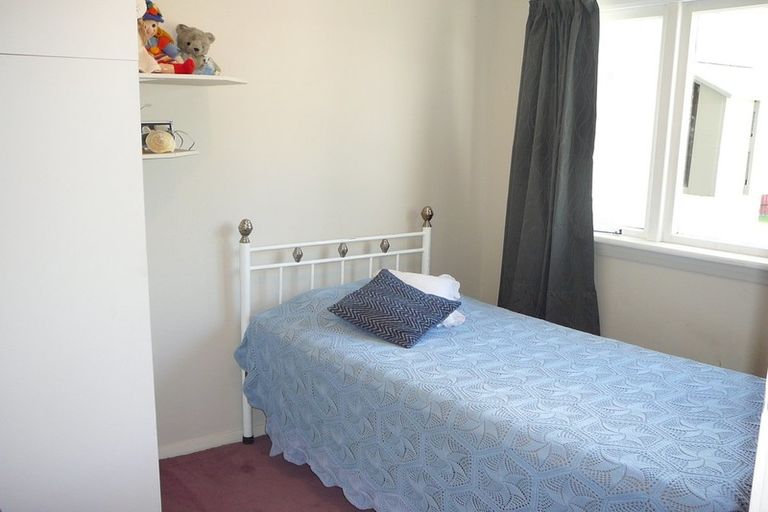 Photo of property in 39 Clutha Street, Alexandra, 9320