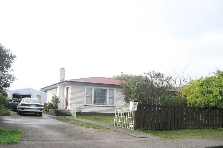 Photo of property in 68 Dover Road, Flaxmere, Hastings, 4120