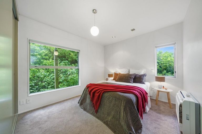 Photo of property in 17/2 Onslow Road, Khandallah, Wellington, 6035