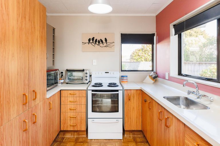 Photo of property in 334a Featherston Street, Palmerston North, 4414
