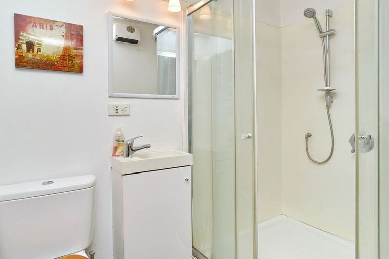 Photo of property in 128 Linwood Avenue, Linwood, Christchurch, 8011