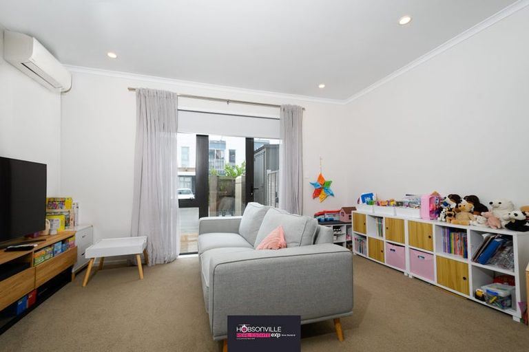 Photo of property in 80 Squadron Drive, Hobsonville, Auckland, 0616