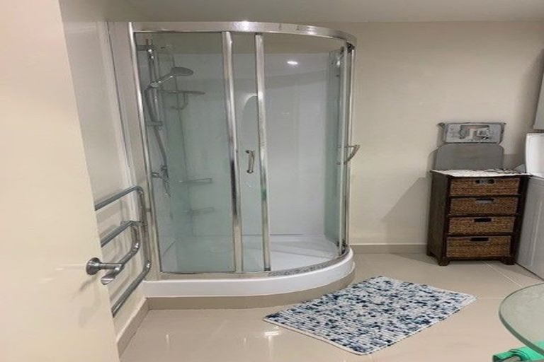 Photo of property in The Quay, 8/332b2 Lambton Quay, Wellington Central, Wellington, 6011