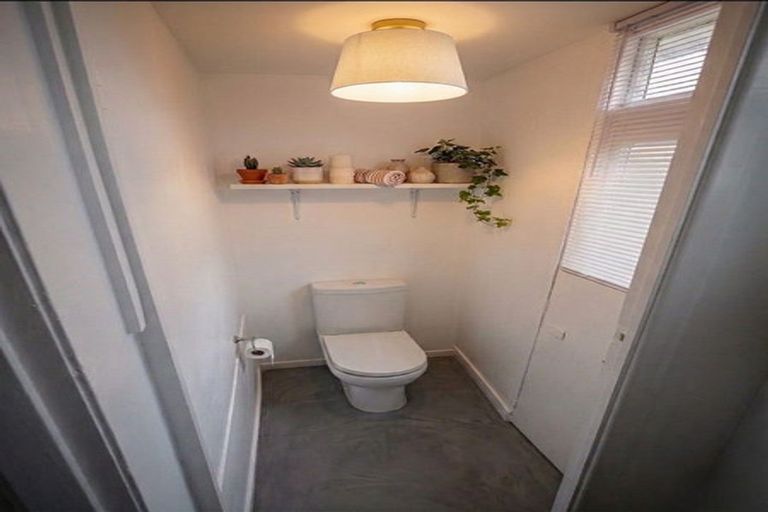 Photo of property in 74 Tinakori Road, Thorndon, Wellington, 6011