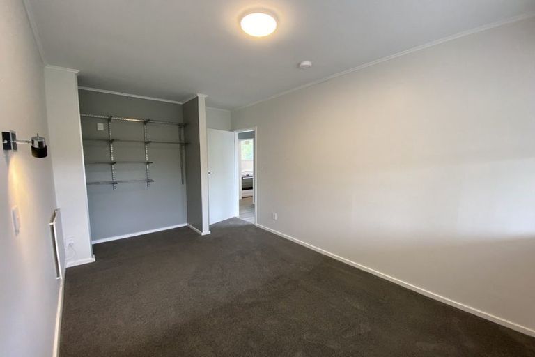 Photo of property in 4/18 Agra Crescent, Khandallah, Wellington, 6035