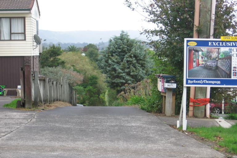 Photo of property in 107 Woodglen Road, Glen Eden, Auckland, 0602