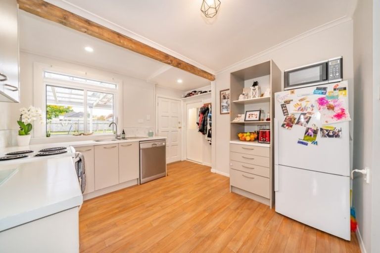 Photo of property in 25 Beth Street, Trentham, Upper Hutt, 5018