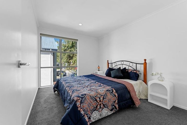 Photo of property in 41 Bruce Pulman Drive, Takanini, 2112