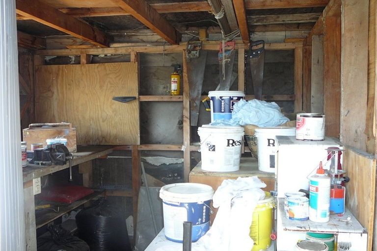 Photo of property in 39 Clutha Street, Alexandra, 9320