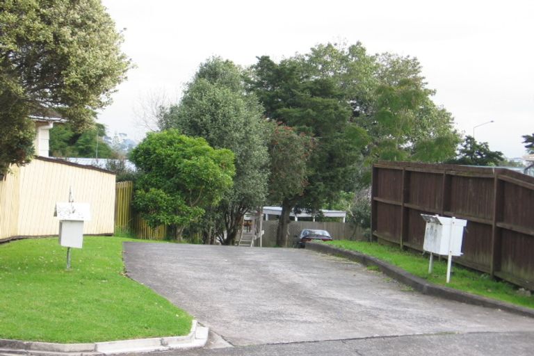 Photo of property in 6/17a Idesia Place, Totara Heights, Auckland, 2105