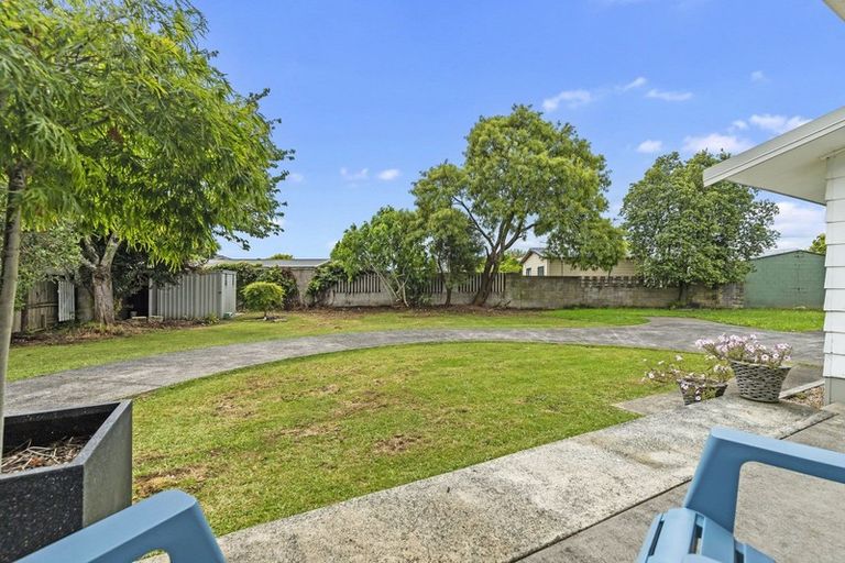 Photo of property in 72b Oakfield Crescent, Pukete, Hamilton, 3200