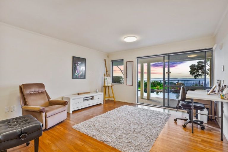 Photo of property in 30 Cliff Road, Torbay, Auckland, 0630