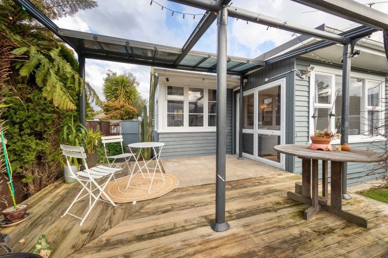 Photo of property in 17 Ngata Grove, Trentham, Upper Hutt, 5018