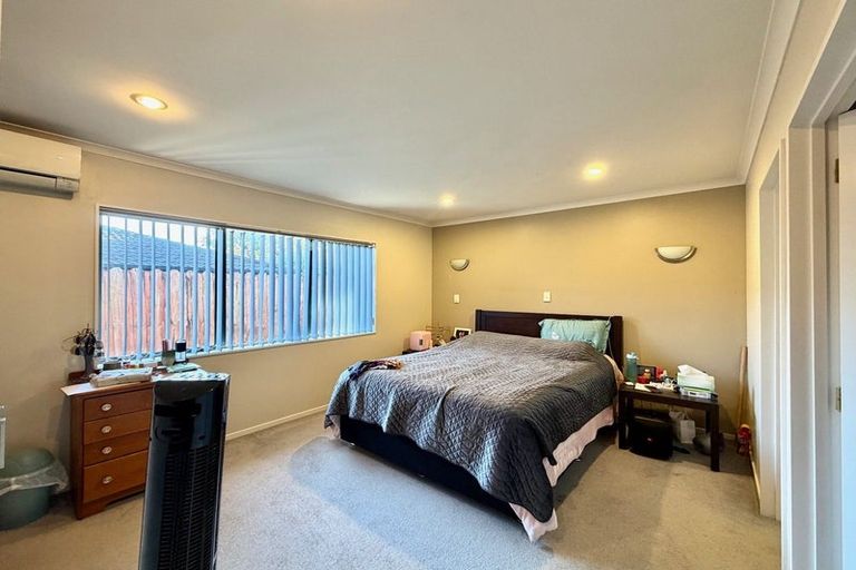 Photo of property in 30 Nuneaton Drive, Flat Bush, Auckland, 2019