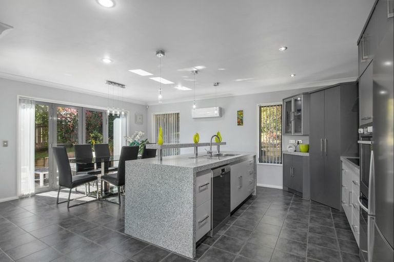 Photo of property in 5 Fantail Heights, Picton, 7220