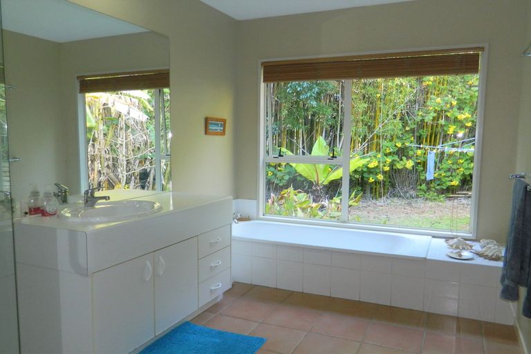 Photo of property in 19a Riverview Road, Kerikeri, 0230