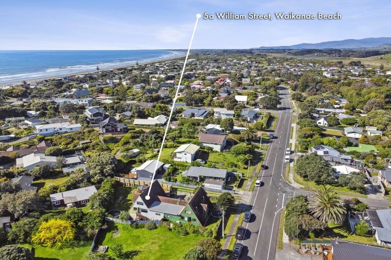 Photo of property in 5a William Street, Waikanae Beach, Waikanae, 5036