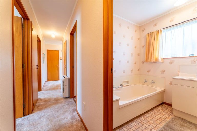 Photo of property in 9 Williamson Place, Geraldine, 7930