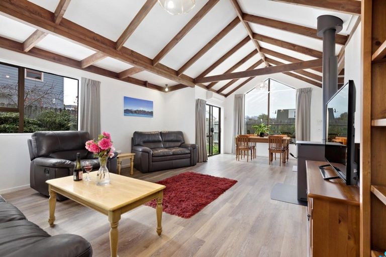 Photo of property in 4 Remarkables Crescent, Frankton, Queenstown, 9300