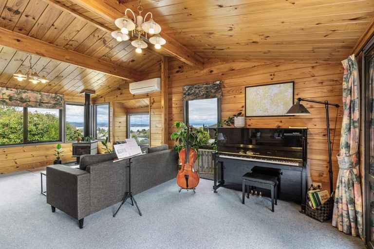 Photo of property in 110 Acacia Bay Road, Nukuhau, Taupo, 3330