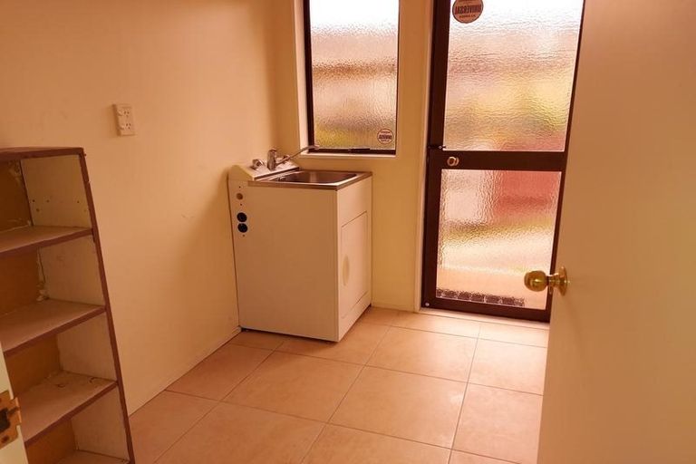 Photo of property in 59 Vintage Drive, Henderson, Auckland, 0612