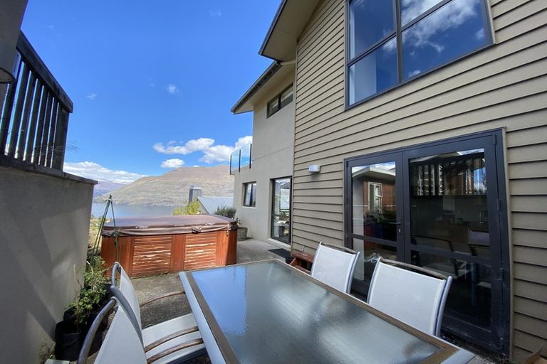 Photo of property in 49b Dart Place, Fernhill, Queenstown, 9300