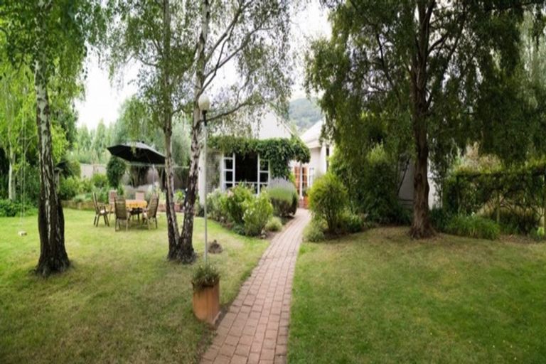 Photo of property in 205 Woodside Road, Woodside, Outram, 9073