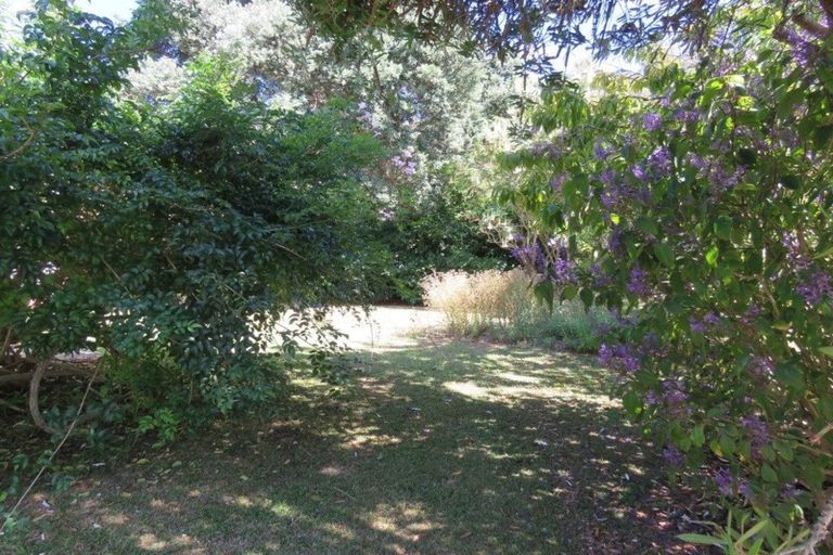 Photo of property in 6 Kupe Road, Coopers Beach, 0420