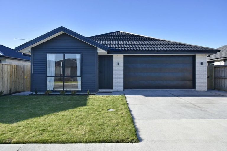 Photo of property in 3 Woodford Avenue, Woodend, 7610