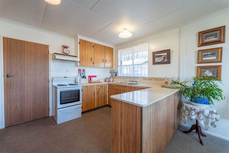 Photo of property in 38 High Street, Waimate, 7924