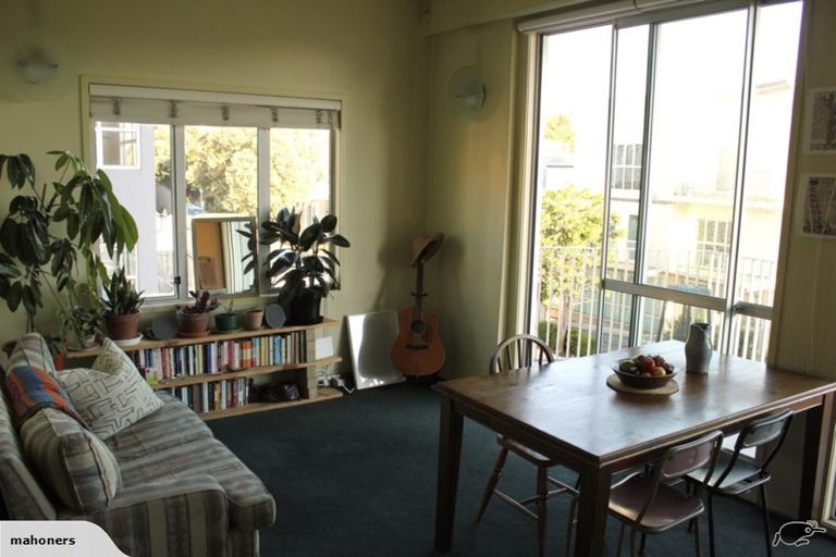 Photo of property in Qba Apartments, 2t/51 Webb Street, Mount Cook, Wellington, 6011