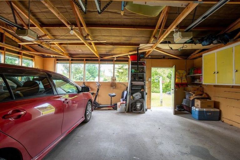 Photo of property in 72 Parsonage Road, Waimate, 7978