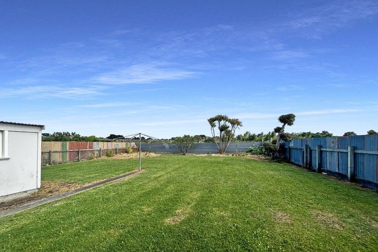 Photo of property in 67 Titoki Street, Castlecliff, Whanganui, 4501