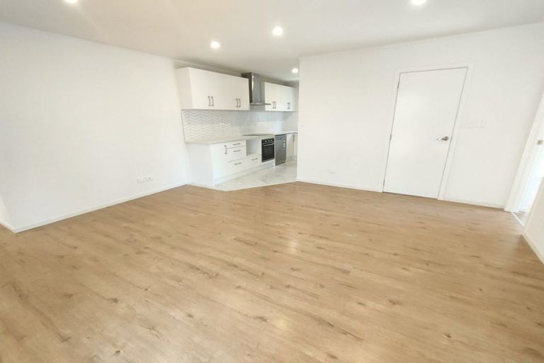 Photo of property in 26 Moore Street, Hillcrest, Auckland, 0627