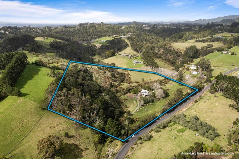 Photo of property in 4 Steed Road, Waitakere, Auckland, 0816