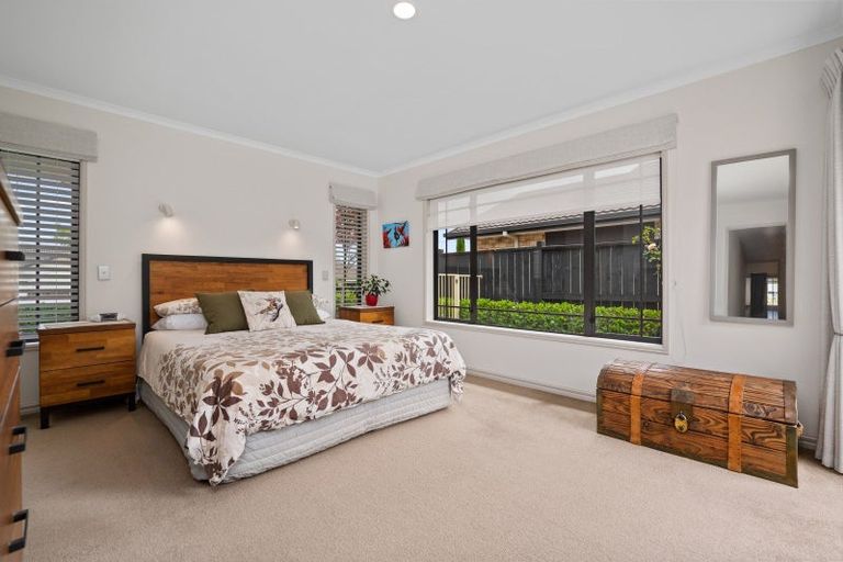 Photo of property in 61 Glenmonarch Place, Pyes Pa, Tauranga, 3112