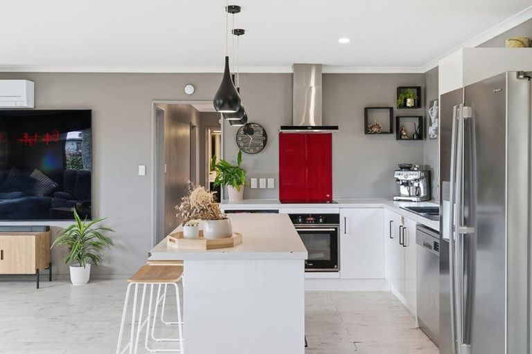 Photo of property in 21 Mamaku Rise, Welcome Bay, Tauranga, 3112