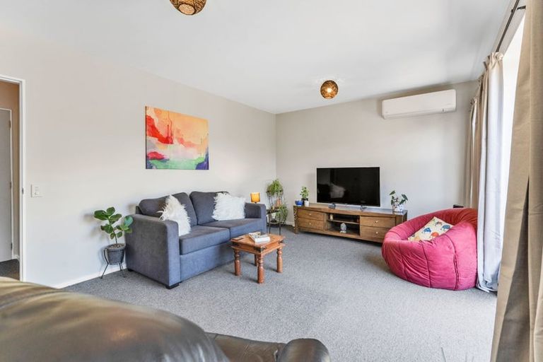 Photo of property in 12a Redwood Close, Paraparaumu, 5032