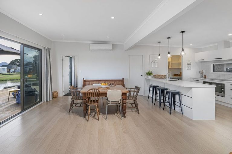 Photo of property in 34 Motukorure Parade, Cooks Beach, Whitianga, 3591