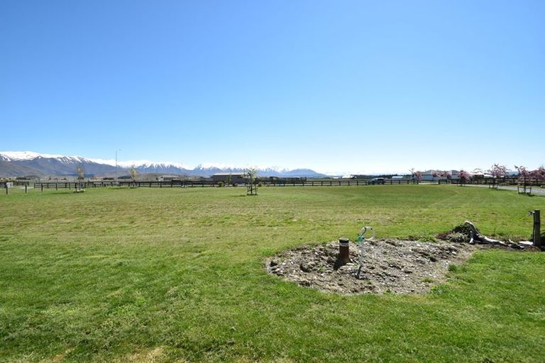 Photo of property in 17 The Drive, Twizel, 7999