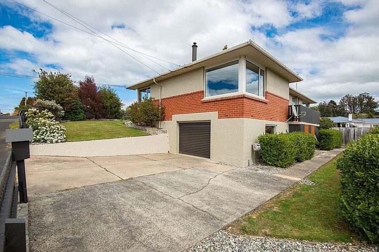 Photo of property in 5 Flower Street, Fairfield, Dunedin, 9018