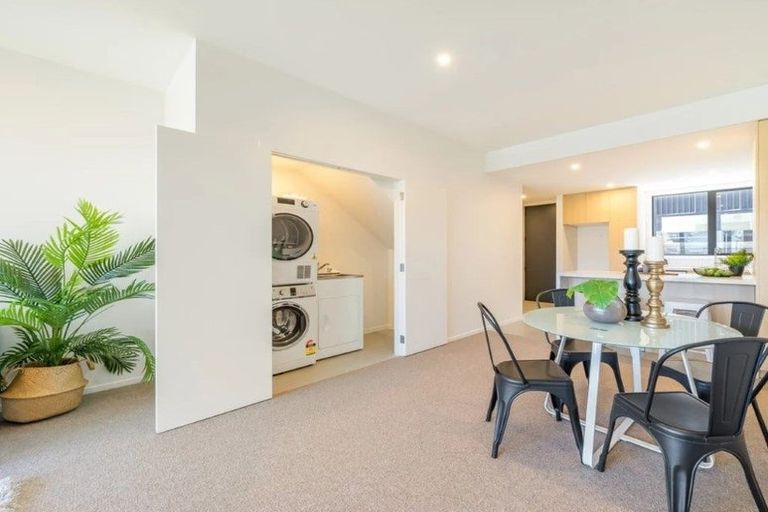 Photo of property in 20a Tory Street, Petone, Lower Hutt, 5012